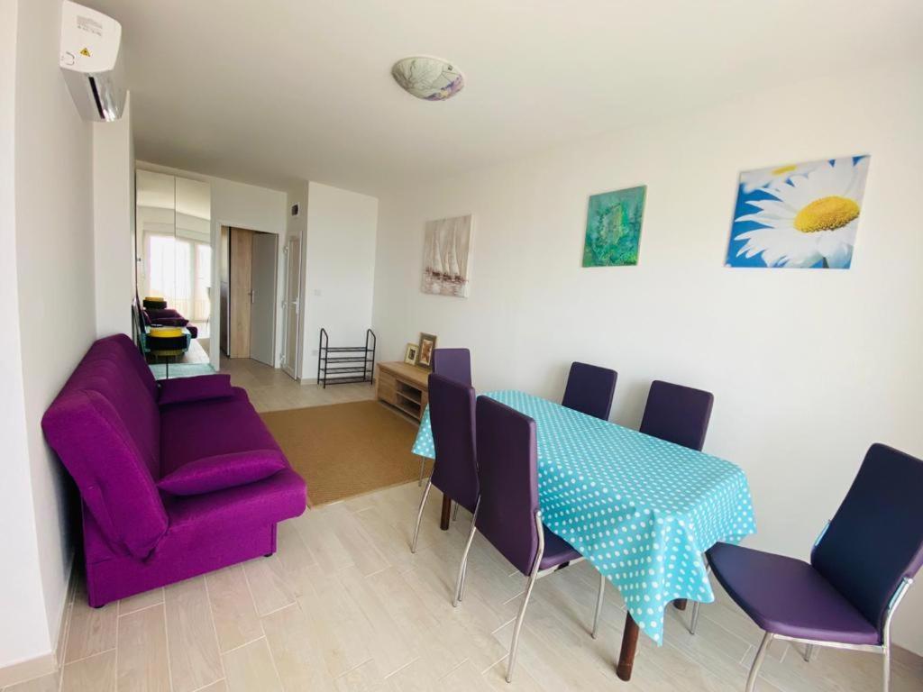 Apartmani Mentha & Lipa Novi Vinodolski Exterior photo