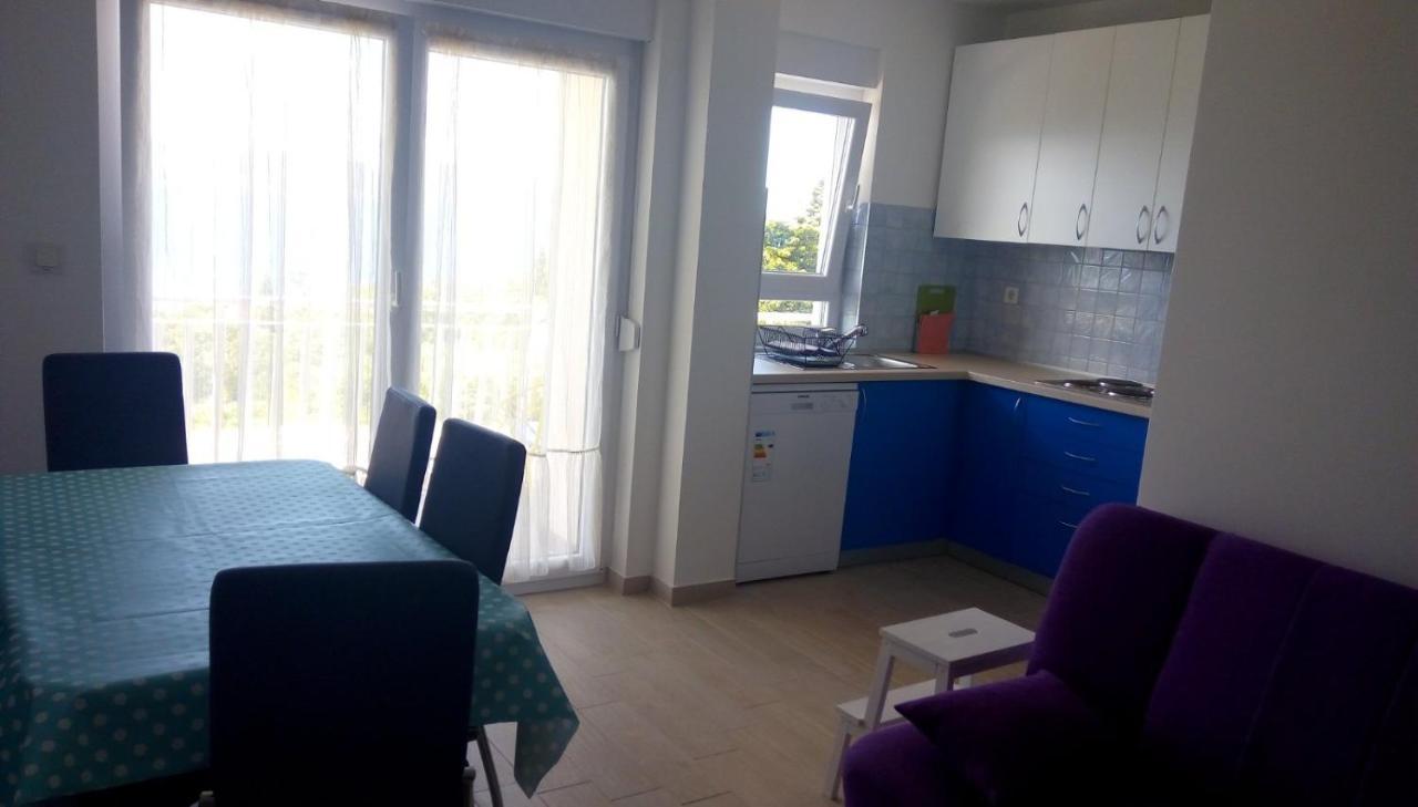 Apartmani Mentha & Lipa Novi Vinodolski Exterior photo